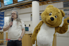 HSTV_Intro-2.00_07_09_15.Standbild054